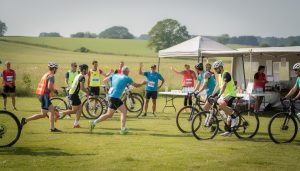 découvrez le trophée job-morvan à moustoir-ac, un événement solidaire et sportif incontournable, fidèle à ses valeurs malgré une légère baisse de participation cette année.